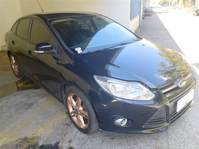 FORD FOCUS SE AT 20T ANO 2014 FORD FOCUS SE AT 20T ANO 2014