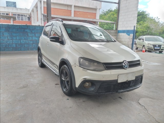 VOLKSWAGEN CROSSFOX GII ANO 20112012 VOLKSWAGEN CROSSFOX GII ANO 20112012