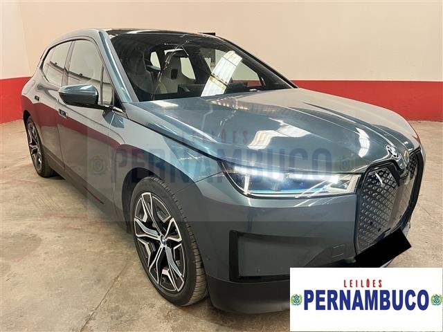 BMW IX XDRIVE40 BMW IX XDRIVE40