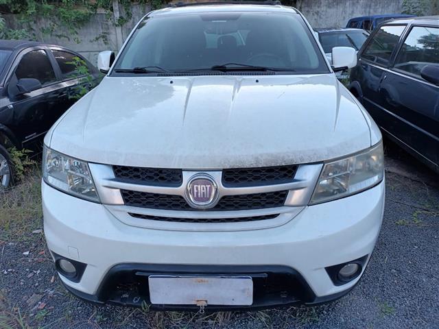 FIAT FREEMONT EMOTION ANO 2011 FIAT FREEMONT EMOTION ANO 2011